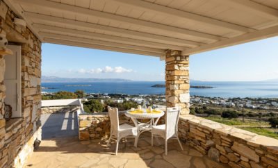 Cycladean Home Casa Heron with view in Paros!