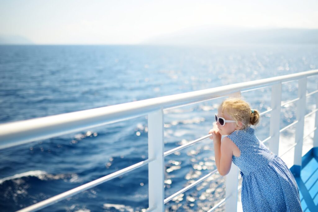 Is Paros a family destination?