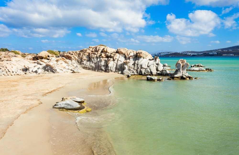 Is Paros a family destination?