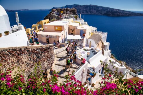 Greek Island Hopping while Renting a Greek Holiday Home | Comfort and Charm in A Rich and Fascinating Experience Greek Island Hopping while Renting a Greek Holiday Home | Comfort and Charm in A Rich and Fascinating Experience