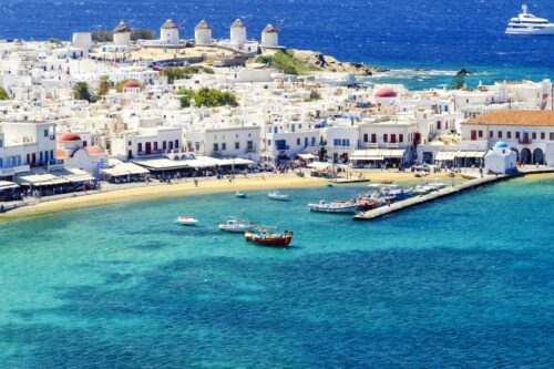 Greek Island Hopping while Renting a Greek Holiday Home | Comfort and Charm in A Rich and Fascinating Experience Greek Island Hopping while Renting a Greek Holiday Home | Comfort and Charm in A Rich and Fascinating Experience
