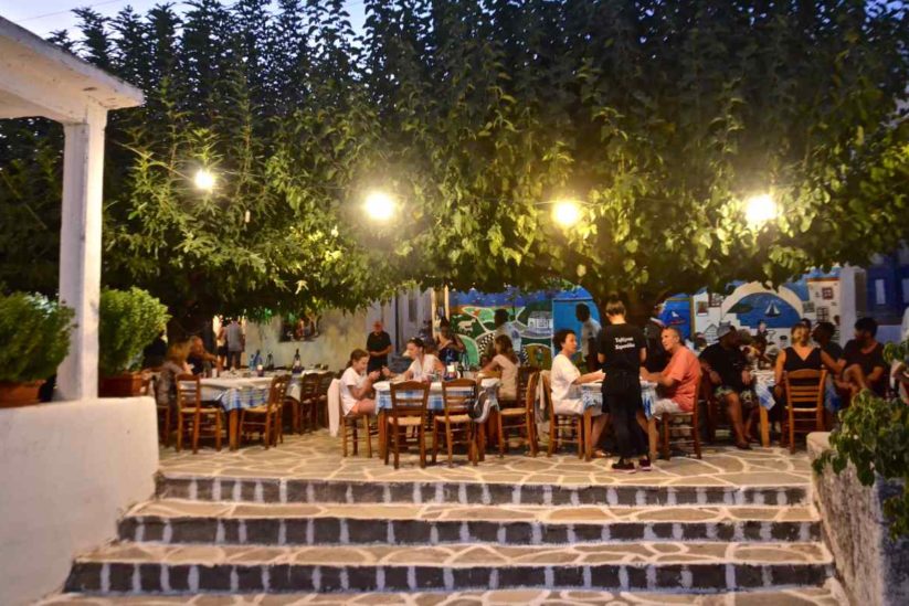 Paros Taverns | where locals eat by Rent A Greek Home