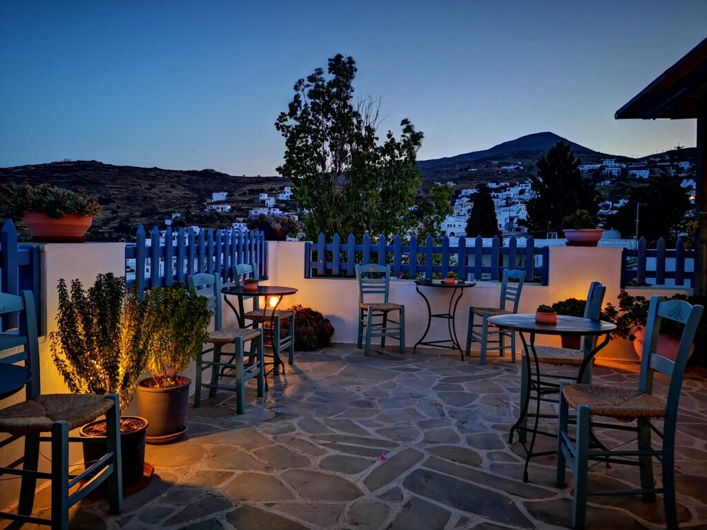 Paros Taverns | where locals eat by Rent A Greek Home